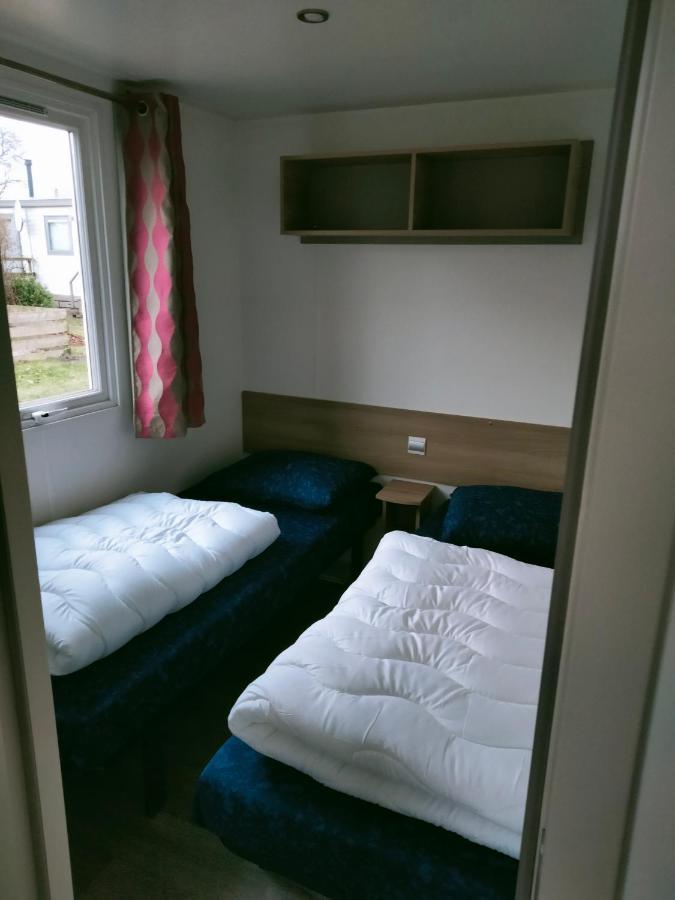 Bj Chalets - Robbengat 68 - Gezellige Chalet Op Vakantiepark Lauwersoog! Vroege Incheck! Εξωτερικό φωτογραφία