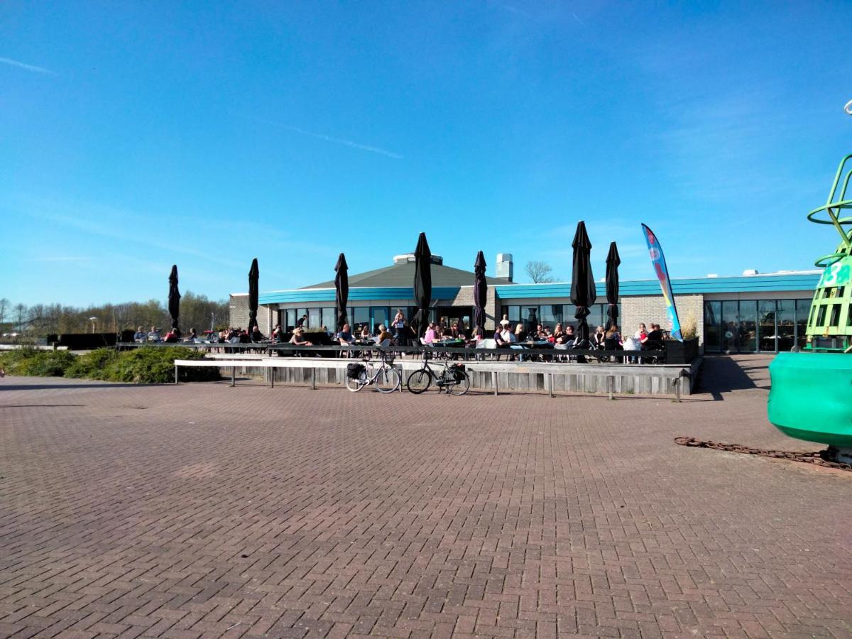 Bj Chalets - Robbengat 68 - Gezellige Chalet Op Vakantiepark Lauwersoog! Vroege Incheck! Εξωτερικό φωτογραφία